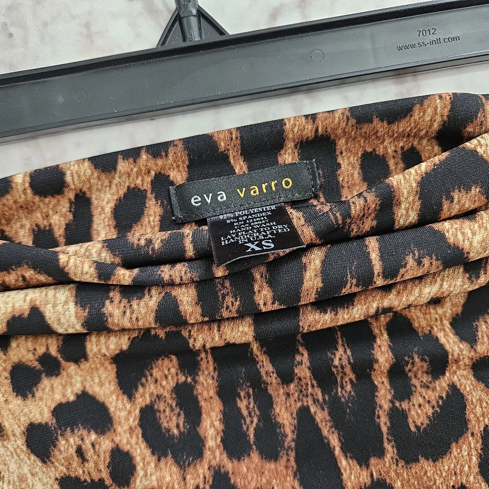 Eva Varro leopard peplum skirt